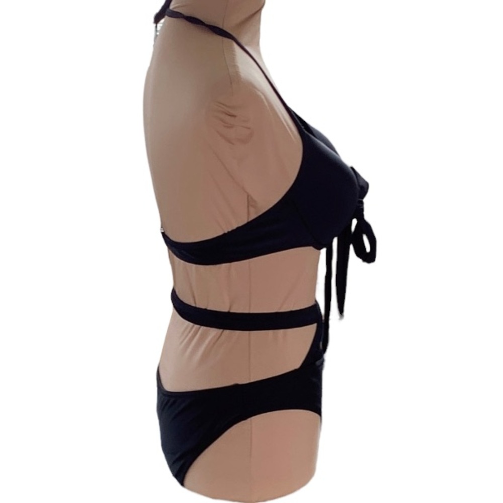 2 Piece Bikini Sets Size L - Picture 4 of 9